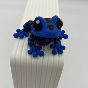3D printed Poison Dart Frog mini Fidget Toy Fun Collectible Stress …